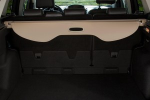 FORD ESCAPE III 2013-2019 BEŻOWA ROLETA BAGAŻNIKA