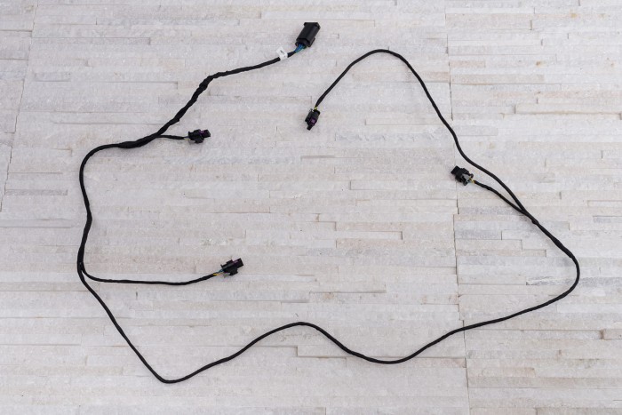 BMW SERIA 3 F30 2011-2018 WIĄZKA CZUJNIKÓW PARKOWANIA PDC 61129313607