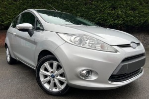 FORD FIESTA MK7 VII 2008-2012 PRZED FACELIFTINGIEM CHROMOWANA RAMKA ZDERZAKA 8A6117F816AA