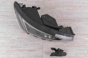 HYUNDAI ELANTRA VI AD 2018-2020 PO FACELIFTINGU LAMPA PRZEDNIA PRAWA LED 92102F2600
