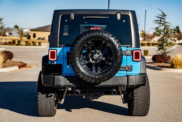 JEEP WRANGLER JK 2007-2018 LAMPY TYLNE LED MODEL KNIGHT 60W 3000 LUMENÓW