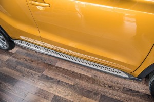 SUZUKI VITARA II 2014+ STOPNIE BOCZNE PROGI SAMOCHODOWE