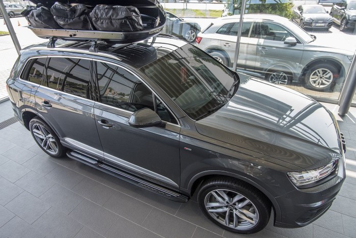 AUDI Q7 II 2015+ STOPNIE BOCZNE PROGI LISTWY