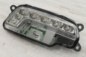 MERCEDES E-CLASS S212 T-MODELL 2009-2016 ŚWIATŁO DO JAZDY DZIENNEJ DRL LED PRAWE A2128200856