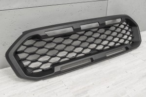 FORD RANGER T6 2019+ LIMITED GRILL PRZEDNI ATRAPA