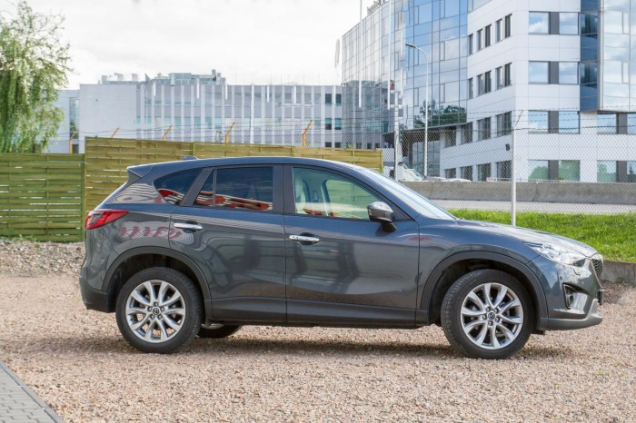 MAZDA CX-5 I KE 2012-2017 LISTWA PRZEDNIEGO BŁOTNIKA PRAWA KD5351W21