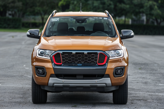 FORD RANGER T8 2019+ TUNINGOWY GRILL STYLIZACJA NA FORD RANGER THUNDER