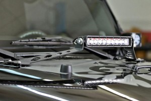 JEEP WRANGLER JK 2007-2018 MOCOWANIE ŚWIATEŁ DODATKOWYCH NA MASCE 10,5"