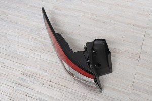 FORD KUGA MK2 II 2016-2019 PO FACELIFTINGU LAMPA TYLNA KAROSERYJNA LEWA  GJ5Z13405C