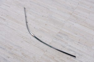 MERCEDES S-CLASS W221 2005-2013 CHROMOWANA LISTWA PRZEDNIEGO ZDERZAKA PRAWA A2218850221