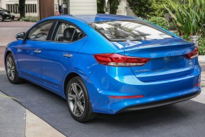 HYUNDAI ELANTRA VI AD 2015-2018 PRZED FACELIFTINGIEM ZDERZAK TYLNY 86611F2000