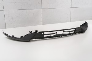 FORD KUGA MK3 III 2019-2024 PRZED FACELIFTINGIEM DOLNA KRATKA PRZEDNIEGO ZDERZAKA Z PDC LJ6Z17D957C