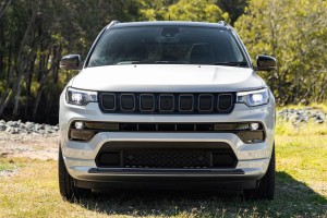 JEEP COMPASS II MP 2020+ PO FACELIFTINGU KRATKA DOLNA PRZEDNIEGO ZDERZAKA POD PDC 6VH23RXFAB / 6VH23GXHAB