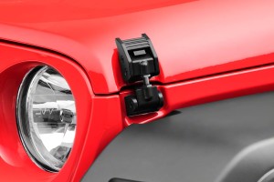 JEEP GLADIATOR JT ALUMINIOWE BOCZNE ZAMKNIĘCIE MASKI