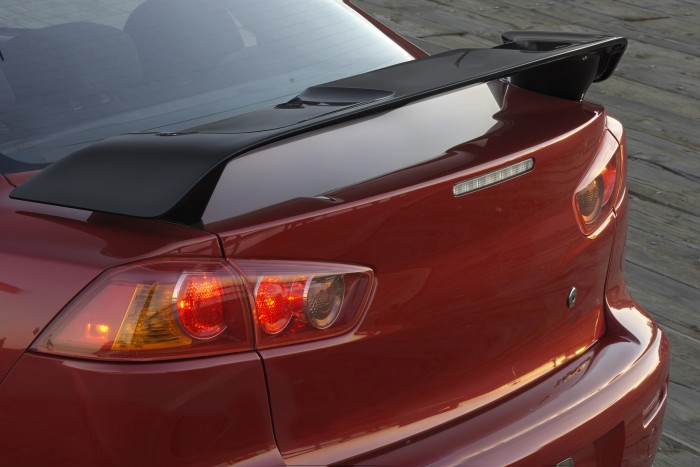 MITSUBISHI LANCER VIII EX 2007-2016 SPOILER TYLNY CZARNY LAKIEROWANY PIANO BLACK
