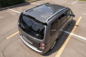 VOLKSWAGEN TOURAN I 1T 2003-2010 SPOILER TYLNY CZARNY LAKIEROWANY PIANO BLACK