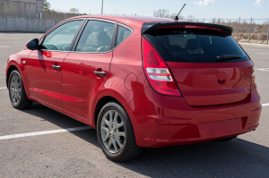 HYUNDAI i30 I FD 2007-2011 HATCHBACK SPOILER TYLNY CZARNY LAKIEROWANY PIANO BLACK