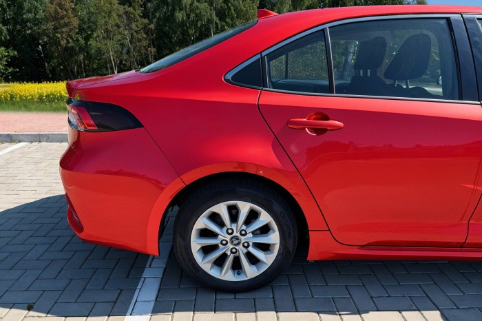 TOYOTA COROLLA XII E21 2019+ SEDAN BŁOTNIK TYLNY PRAWY 6160102650