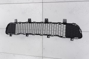 JEEP COMPASS II MP 2017-2020 PRZED FACELIFTINGIEM KRATKA DOLNA PRZEDNIEGO ZDERZAKA 5UP87RXFAA