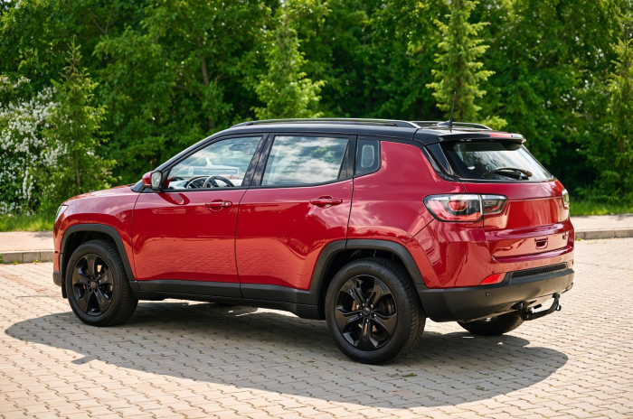 JEEP COMPASS II MP 2017-2020 PRZED FACELIFTINGIEM LISTWA BŁOTNIKA LEWY TYŁ 5UP19RXFAC