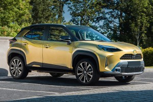 TOYOTA YARIS CROSS XP210 2020+ KIERUNKOWSKAZ LUSTERKA LED PRAWY 8173002200