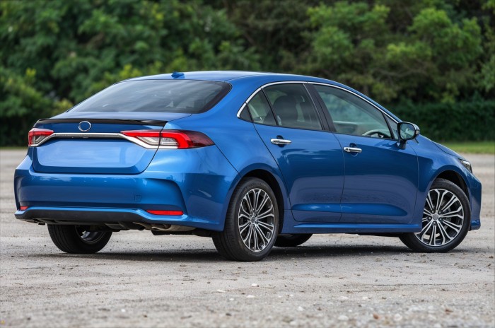 TOYOTA COROLLA XII E21 2019+ SEDAN DRZWI TYLNE PRAWE 6700302550