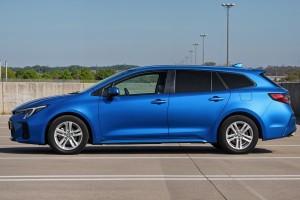 SUZUKI SWACE 2020+ DRZWI PRZEDNIE LEWE 6700202550