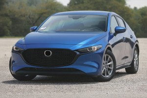 MAZDA 3 IV BP 2019+  ATRAPA CHŁODNICY GRILL PRZEDNI CZARNY BCKA50711