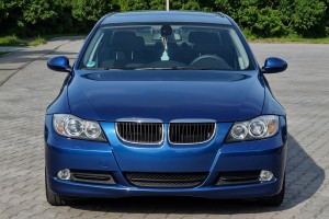 BMW SERIA 3 E90 2004-2009 SEDAN PRZED FACELIFTINGIEM PRZEDNIA LAMPA PRZECIWMGIELNA PRAWA 63176948374