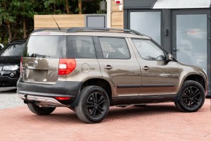 SKODA YETI 2009-2012 PRZED LIFTINGIEM CHLAPACZE