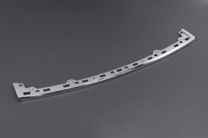 JEEP GRAND CHEROKEE IV WK2 2014-2021 CHROMOWANA LISTWA TYLNEGO ZDERZAKA 68111635AA