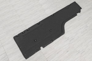 BMW SERIA 5 E61 2003-2010 MATERIAŁOWA OSŁONA PODWOZIA PRAWA 51757177914