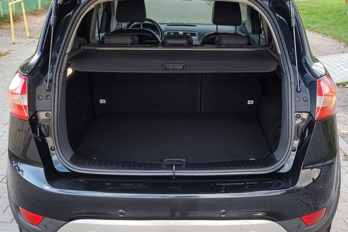 FORD KUGA MK1 I 2008-2013 ROLETA BAGAŻNIKA CZARNA CV44U55066