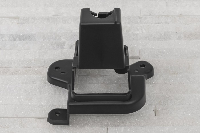 MAZDA 3 III BM 2013-2016 PRZED LIFTINGIEM WSPORNIK MOCOWANIE ATRAPY GRILLA LEWE BJS7-50163