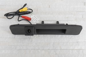 MERCEDES C-CLASS W205 2014-2021 KAMERA COFANIA FULL HD DYNAMICZNE LINIE ZINTEGROWANA Z KLAMKĄ KLAPY TYLNEJ