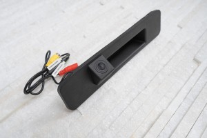 MERCEDES C-CLASS W205 2014-2021 KAMERA COFANIA FULL HD DYNAMICZNE LINIE ZINTEGROWANA Z KLAMKĄ KLAPY TYLNEJ