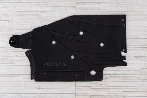 BMW SERIA 1 F20 SEDAN 2011-2019 MATERIAŁOWA OSŁONA PODWOZIA BOCZNA LEWA 51757258049