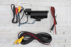 BMW SERIA 1 E82 E88 2007-2011 KAMERA COFANIA DYNAMICZNE LINIE KLAMKA KLAPY TYLNEJ