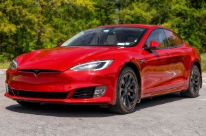 TESLA MODEL S 2016-2020 PO FACELIFTINGU CHLAPACZE CARBON FIBER KOMPLET