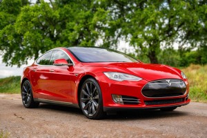 TESLA MODEL S 2012-2015 PRZED FACELIFTINGIEM CHLAPACZE