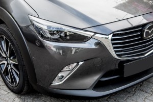 MAZDA CX-3 DK 2015-2021 LISTWY PRZEDNICH HALOGENÓW