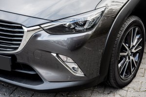 MAZDA CX-3 DK 2015-2021 LISTWY PRZEDNICH HALOGENÓW