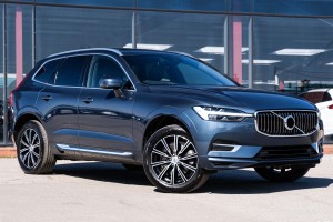 VOLVO XC60 II 2017+ ALUMINIOWY BŁOTNIK PRZEDNI PRAWY 31424556