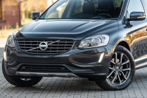 VOLVO XC60 I 2008-2017 STALOWY BŁOTNIK PRZEDNI LEWY 31217975