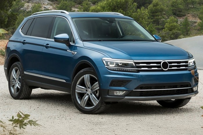 VOLKSWAGEN TIGUAN ALLSPACE 2017-2020 PRZED FACELIFTINGIEM CHLAPACZE