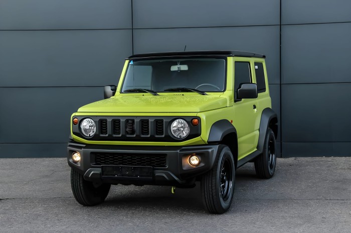 SUZUKI JIMNY IV 2018+ CHLAPACZE