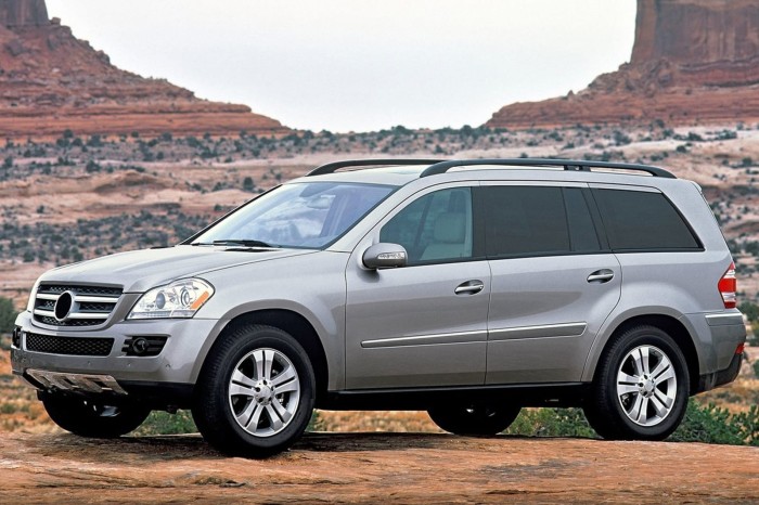 MERCEDES GL X164 2006-2012 CHLAPACZE