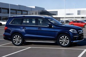 MERCEDES GL X166 2012+ AMG STOPNIE BOCZNE PROGI 1666900075/1666900675