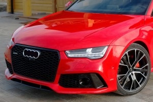 AUDI A7 / S7 4G 2015-2018 PO FACELIFTINGU RAMKA GRILLA CZARNA 4G8853651L