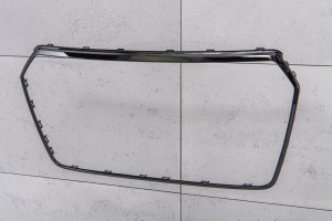 AUDI RS7 4G 2016-2018 PO FACELIFTINGU RAMKA GRILLA CZARNA 4G8853651L